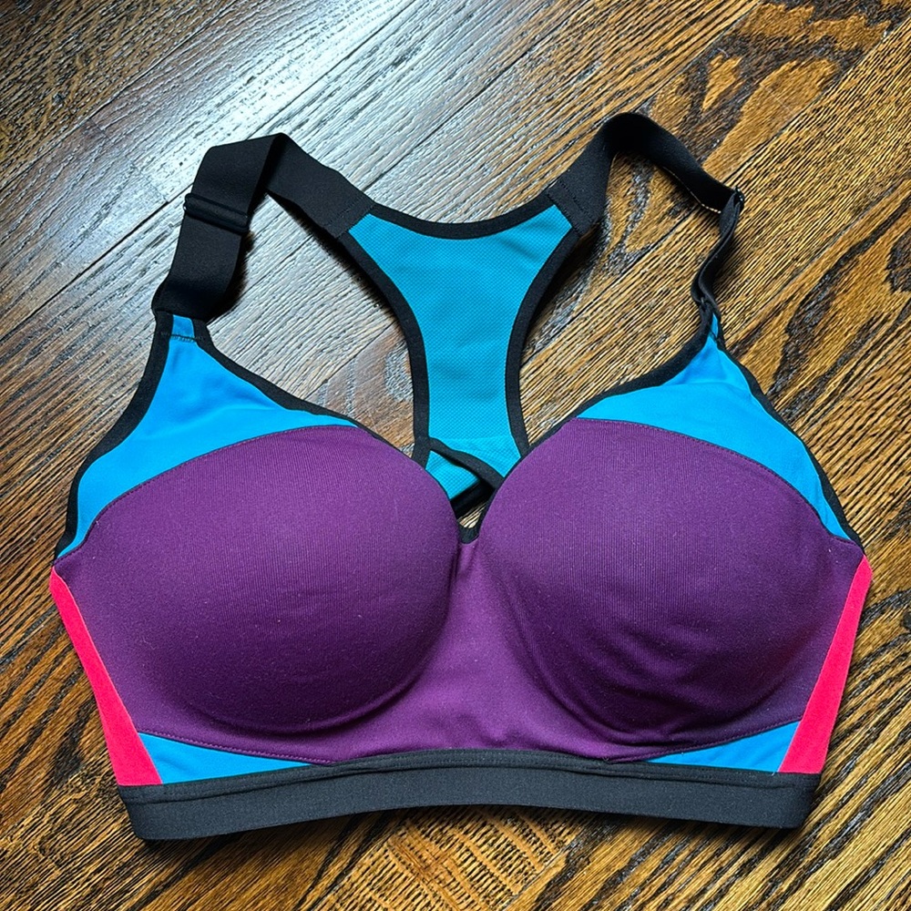 Victorias Secret Sports Bra Incredible Maximum Support 34 DD